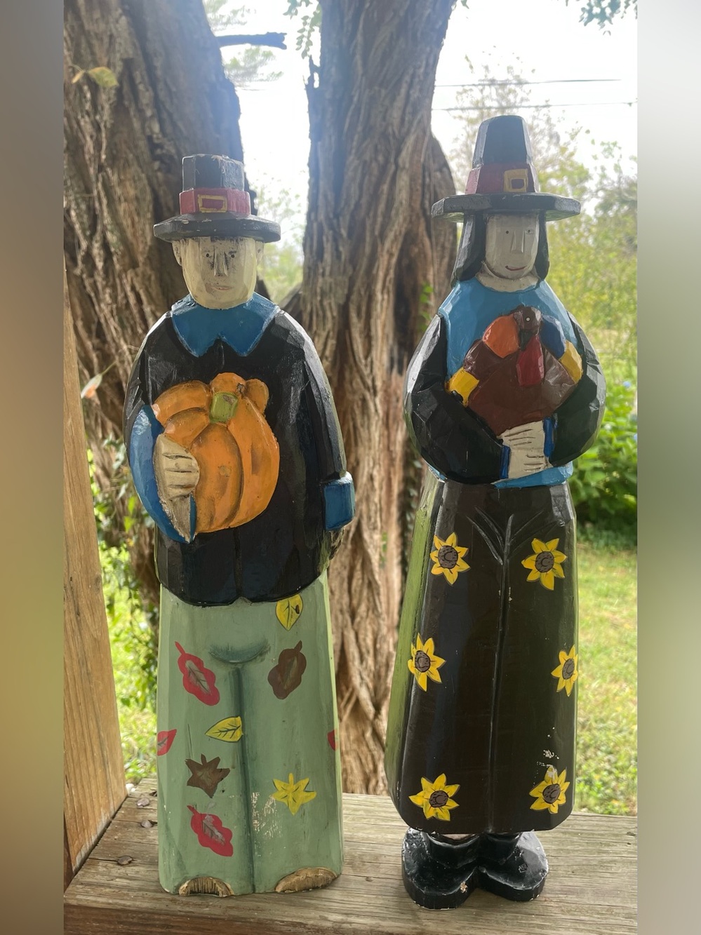 Hand-Painted Pilgrim Couple Thanksgiving Fall Figurines - Rustic Wood 18” Tall